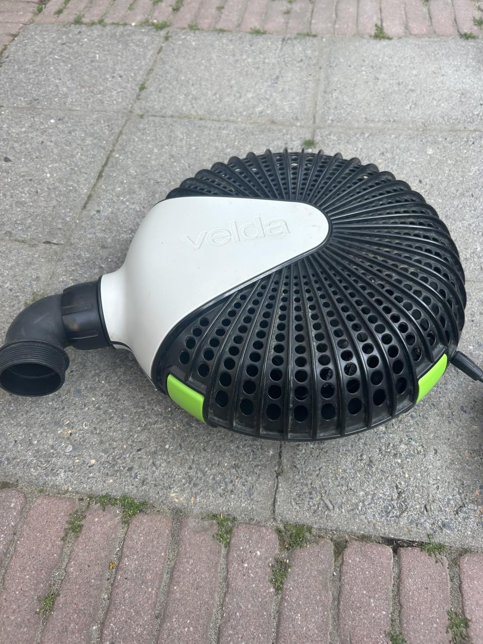 Te koop velda greenline 8000 lpu Vijverpomp