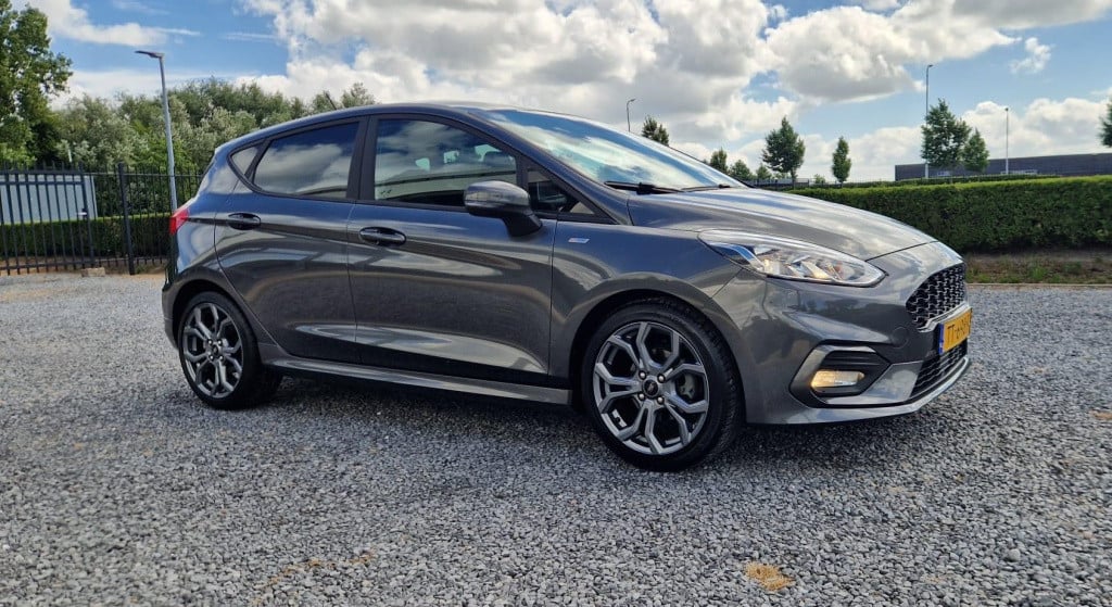 Ford Fiesta 1.0 ecoboost st-line | navi | carplay | cruise control | parkee