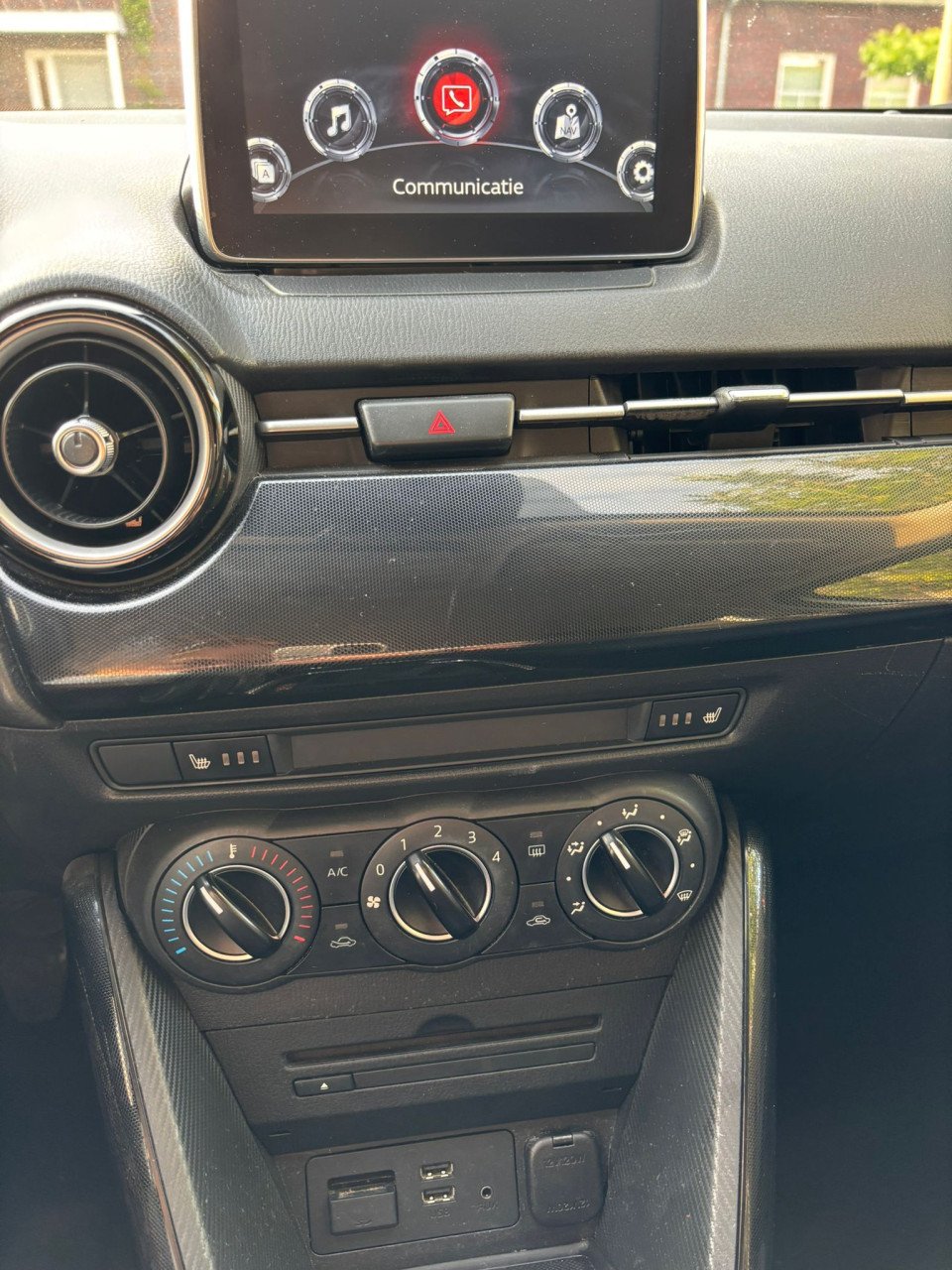 Mazda2-1.5 Skyactiv (dealer onderhouden)