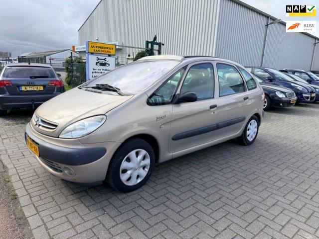 Citroen Xsara Picasso 1.6i différence