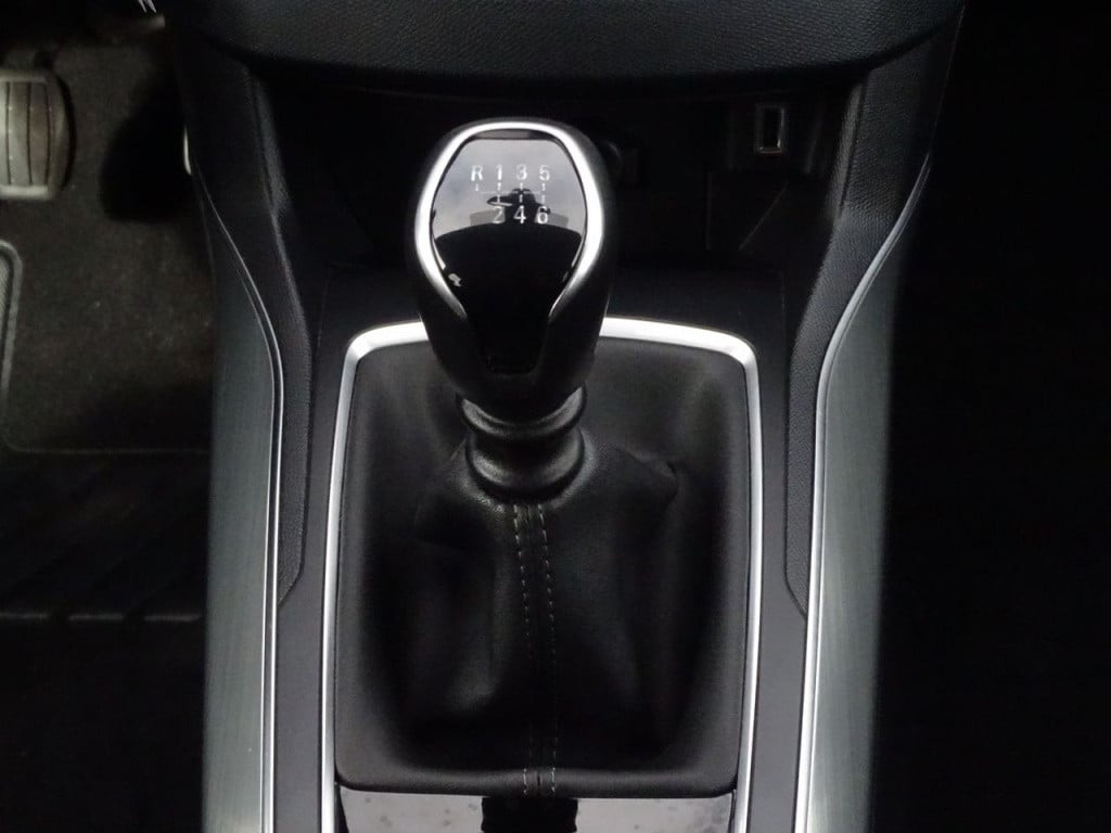 Peugeot 308 sw 1.5 bluehdi blue lease navi | bluetooth | apple carplay | an