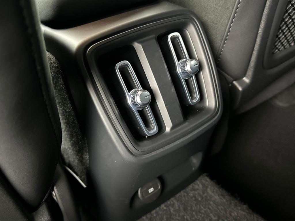 Volvo C40 recharge ultra 238pk| panodak| 360camera| h&k sound