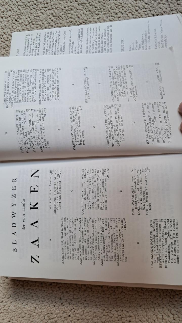 Boeken zeeland Historisch boek Tegenwoordige staat van Zeeland 1751 en 1753