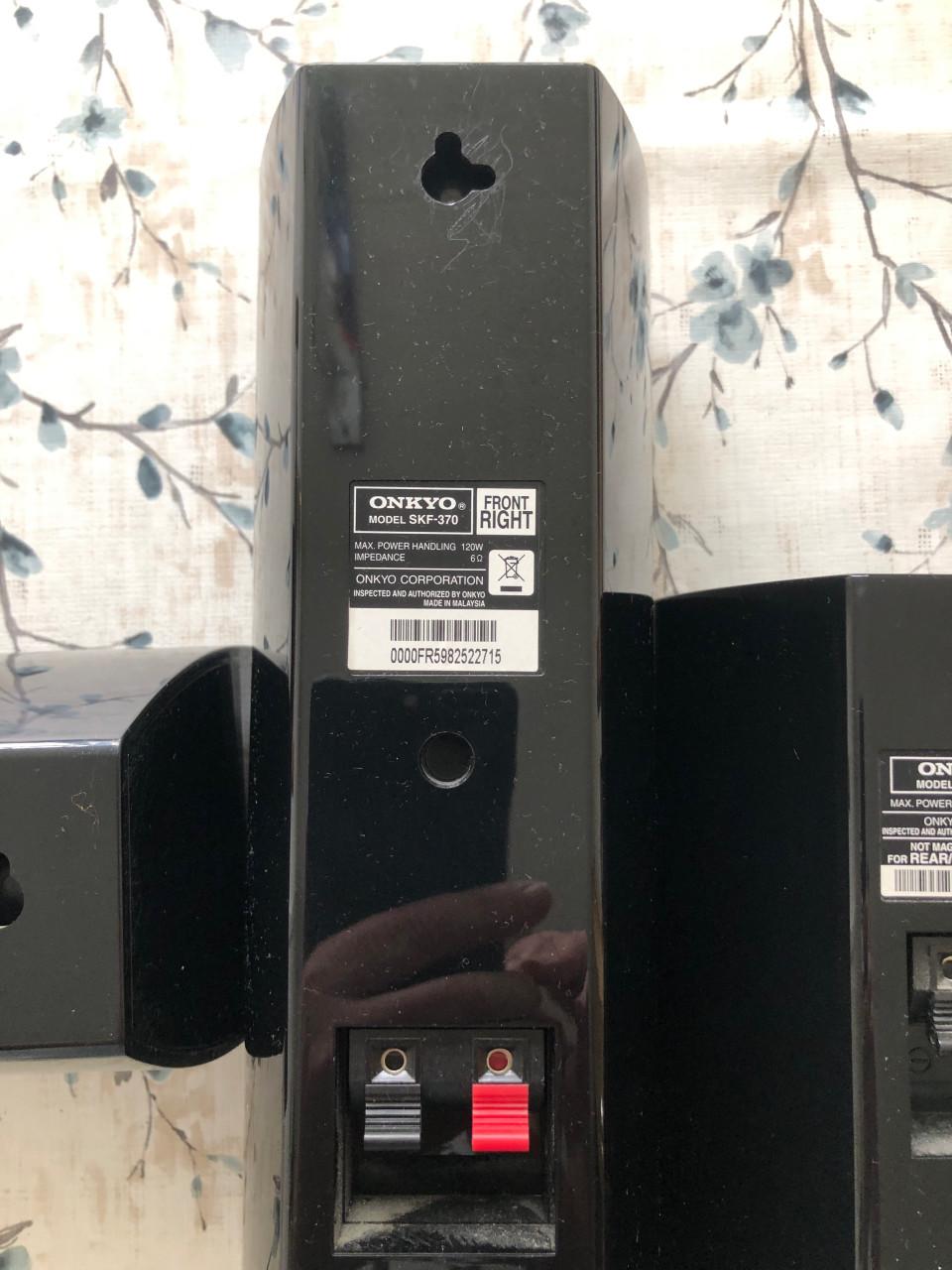 Compacte onkyo surround speakers