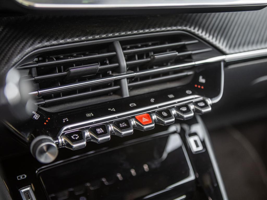 Peugeot 2008 1.2 puretech 130pk gt automaat | panoramadak | leder | elek. s