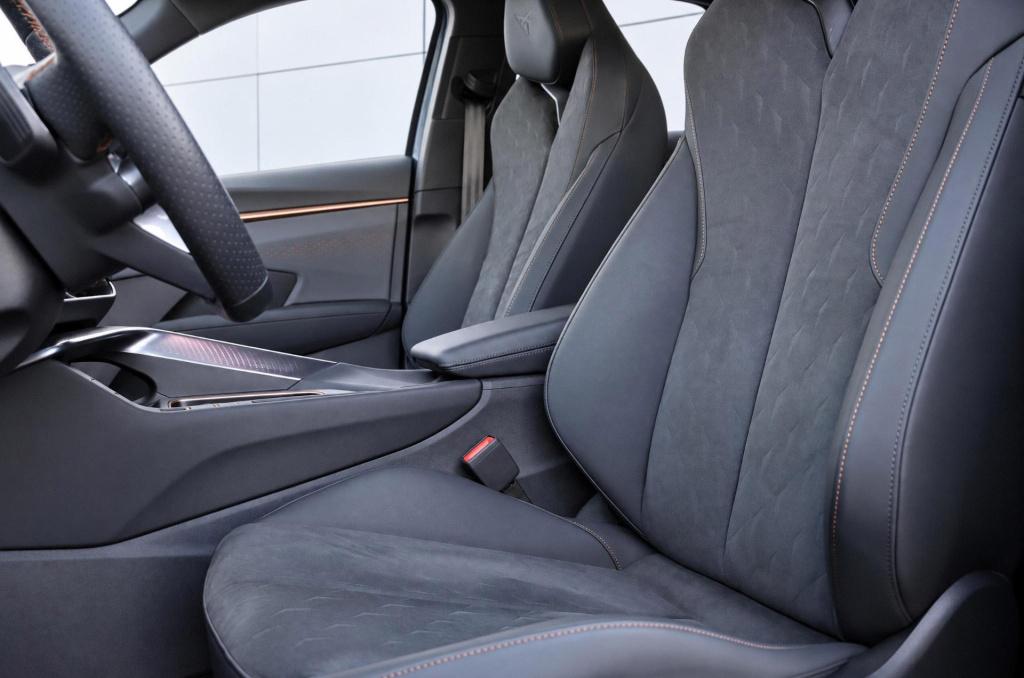 Cupra Terramar 1.5 tsi e-hybrid business