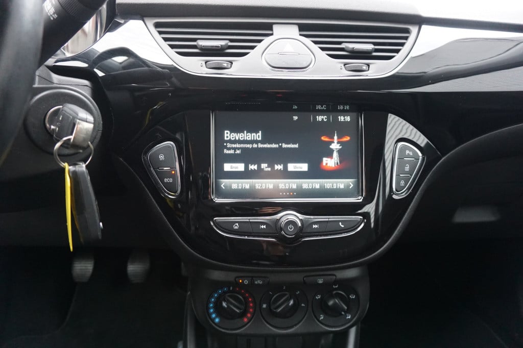 Opel Corsa 1.4 online edition airco / cruise / carplay / elektr. ramen / na