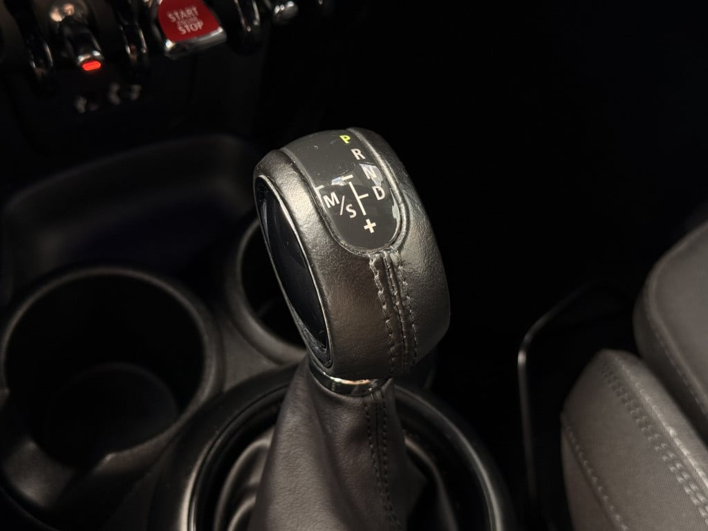 Mini Cooper mini 1.5 king’s cross | john cooper works | navi | cruise | led