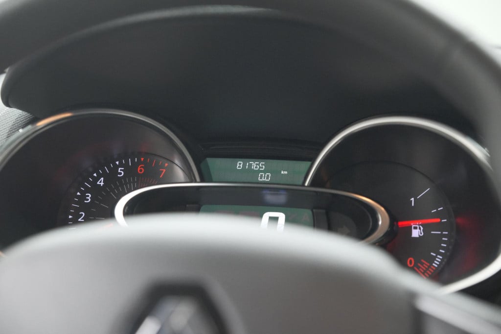 Renault Clio tce 90 limited | navigatie | parkeersensoren | cruise control 