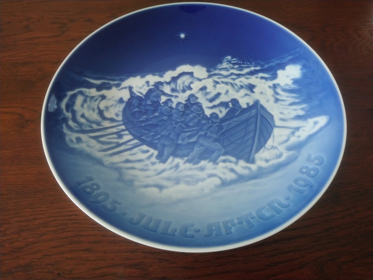 Bing & Grøndahl Copenhagen Porcelain wandbord 1985 Lifeboat at Work