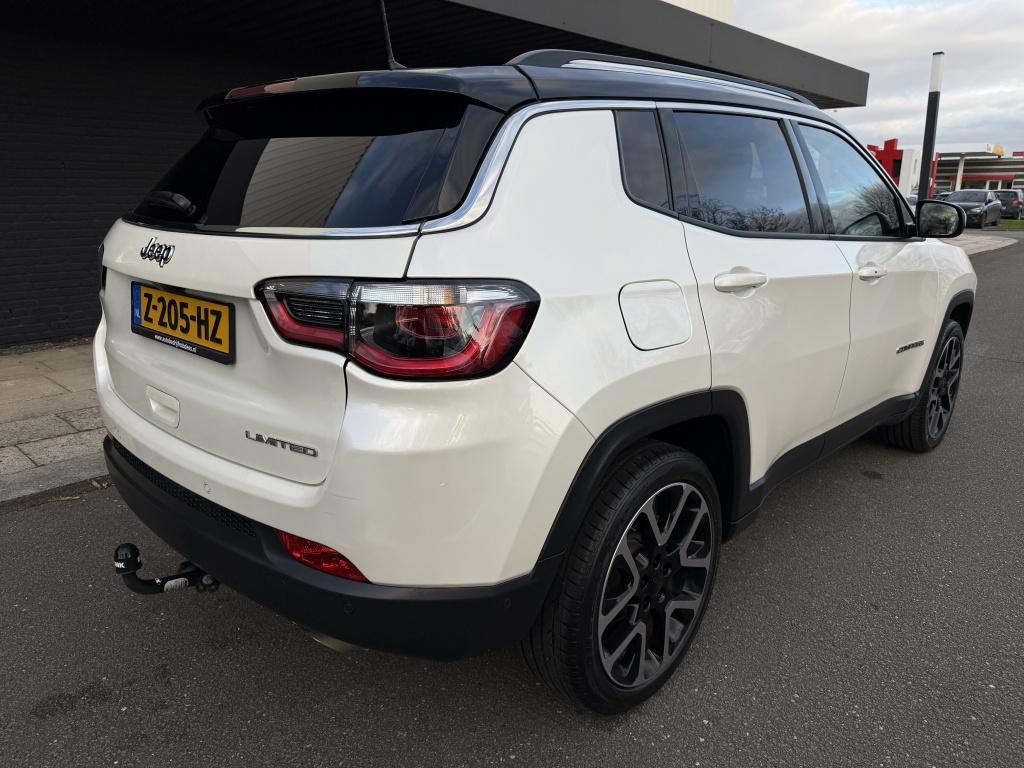 Jeep Compass 1.4 m.air limited // beats audio // trekhaak //