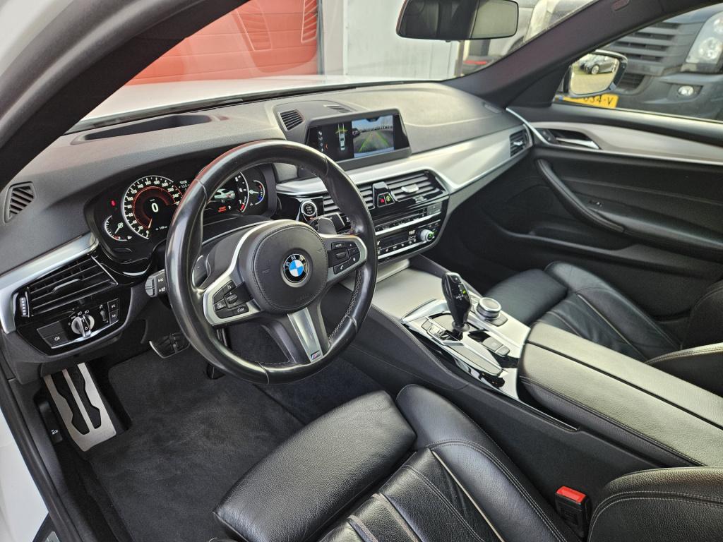 BMW 5 Serie m550i xdrive high executive | head-up | elek. trekhaak