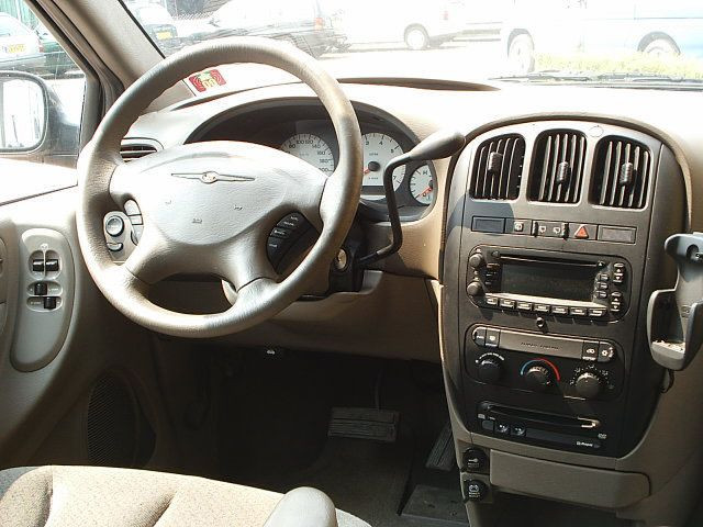 Chrysler Grand Voyager 3.3i automaat + lpg g3