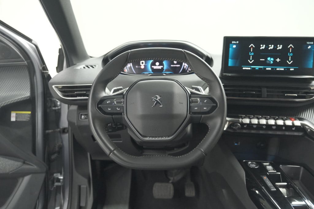 Peugeot 5008 puretech 130 eat8 active pack | 7 zitplaatsen | camera | apple