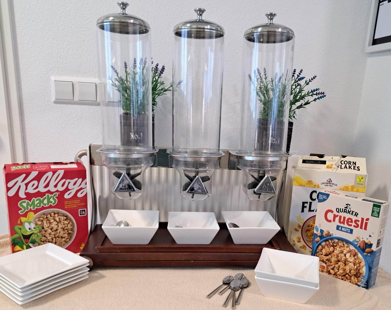 Muesli dispenser