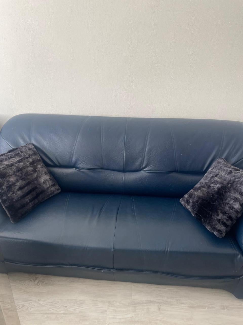 GRATIS OPHALEN: 2 nette banken