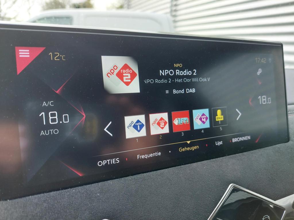 Ds Ds 3 crossback 100 performance line navi/cam/keyless