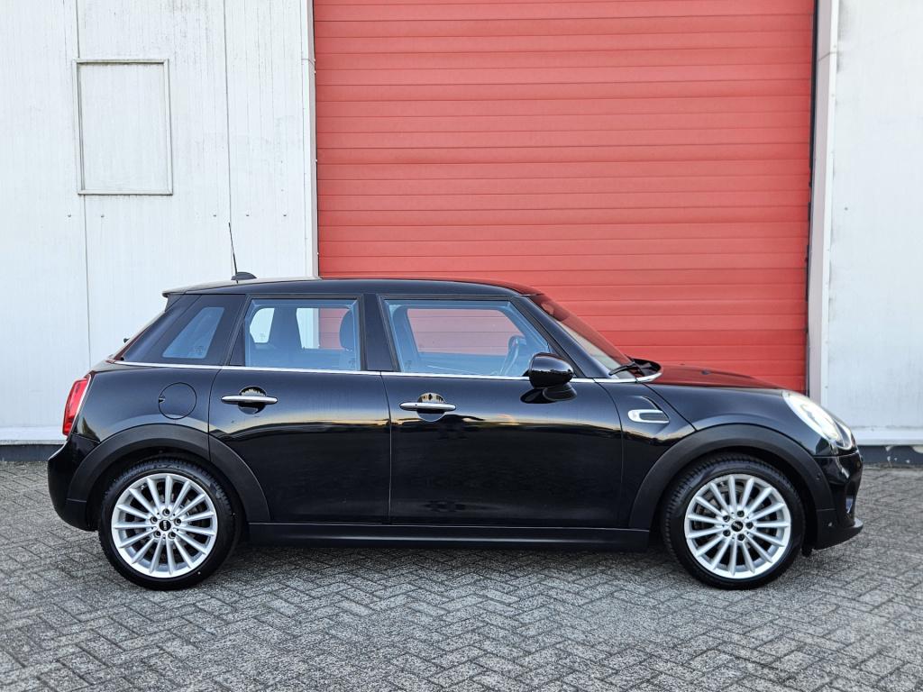 Mini 5-deurs 1.5 cooper pepper serious business | keyless | rijklaar inclus