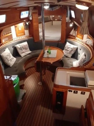 Cheoy Lee Offshore 32 Pilothouse