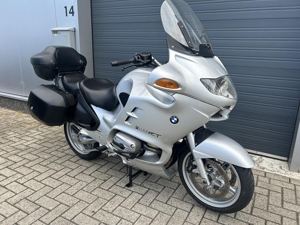 BMW R1150RT Twin-Spark uit 2004 met 122dkm, met ABS, kofferset, €1995,-