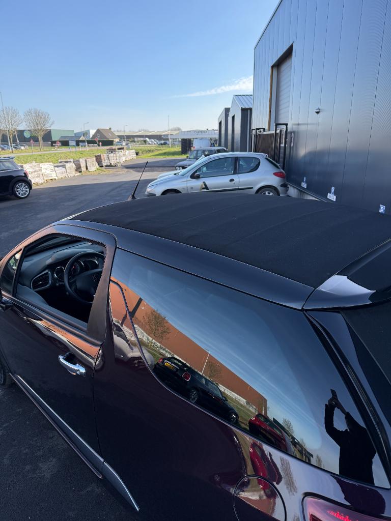 Citroen DS3 cabrio 1.2 vti - so chic