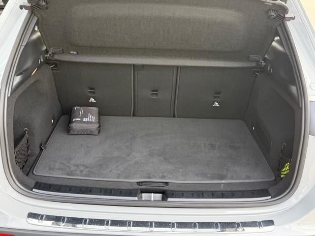 Mercedes-Benz Gla-klasse 200 business solution amg l panoramadak l mbux l m