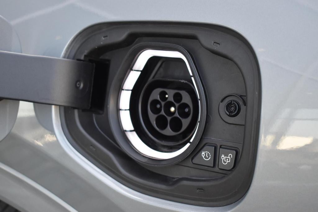 Ford Kuga 2.5 phev st-line | climate control | cruise control | winterpakke