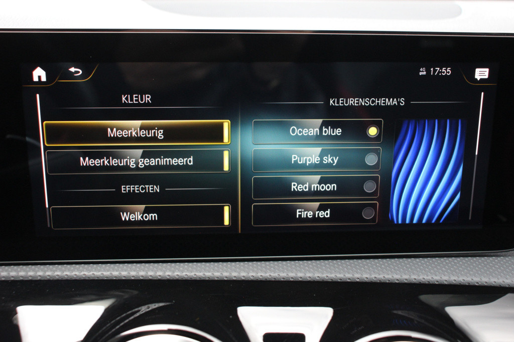 Mercedes-Benz A-Klasse amg 35 4matic premium plus | schaalstoelen | 360 cam