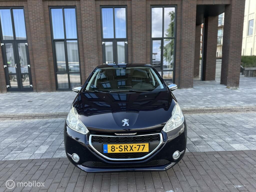 Peugeot 208 1.2 VTi Urban Soul Cruise km131.181 Nap 5Deurs BJ2013