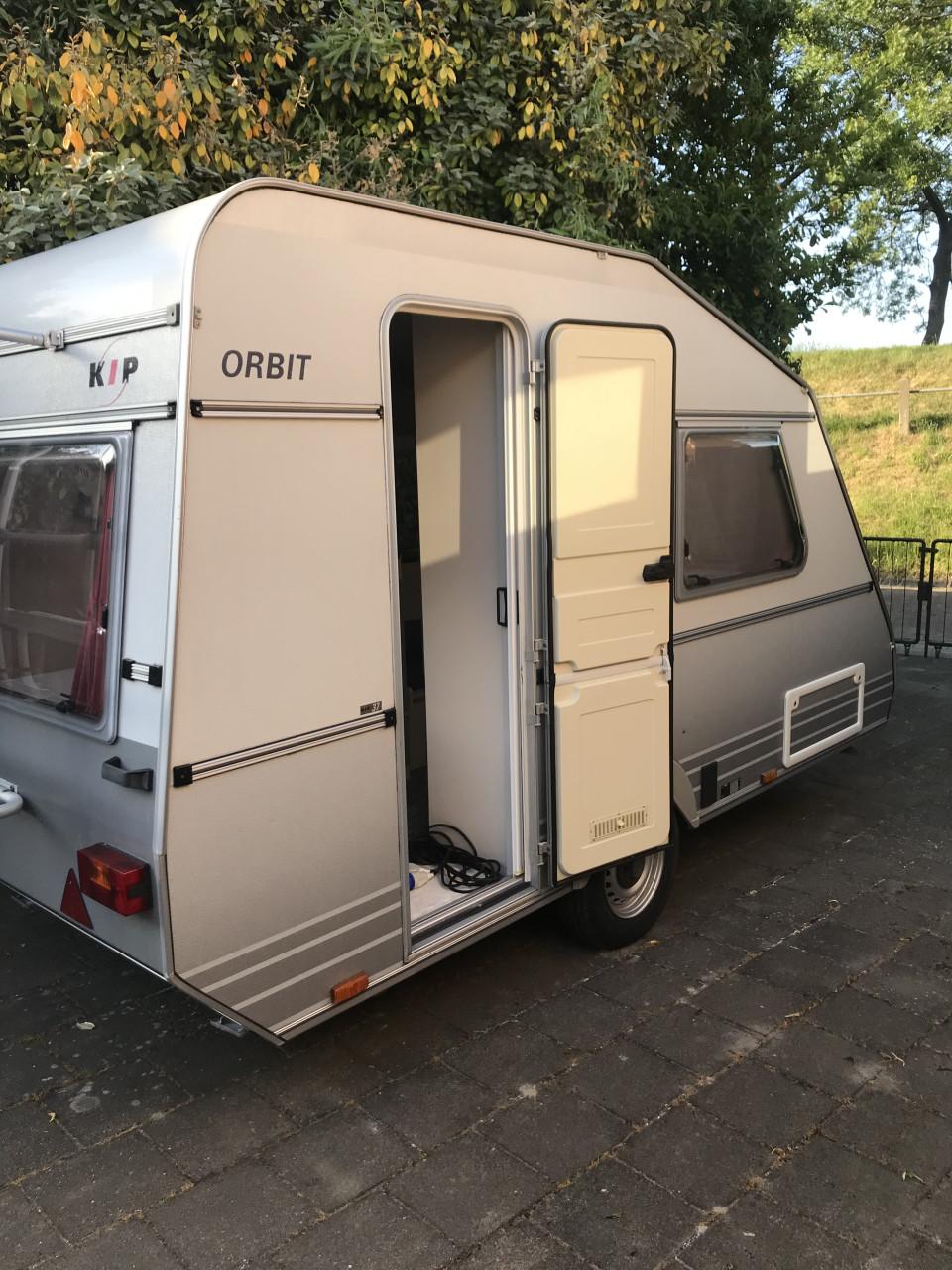 Kip Orbit 37 caravan