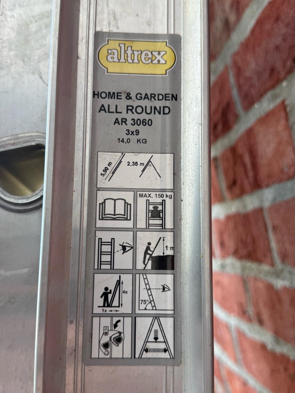 Altrex reformladder A3060 3 x 9
