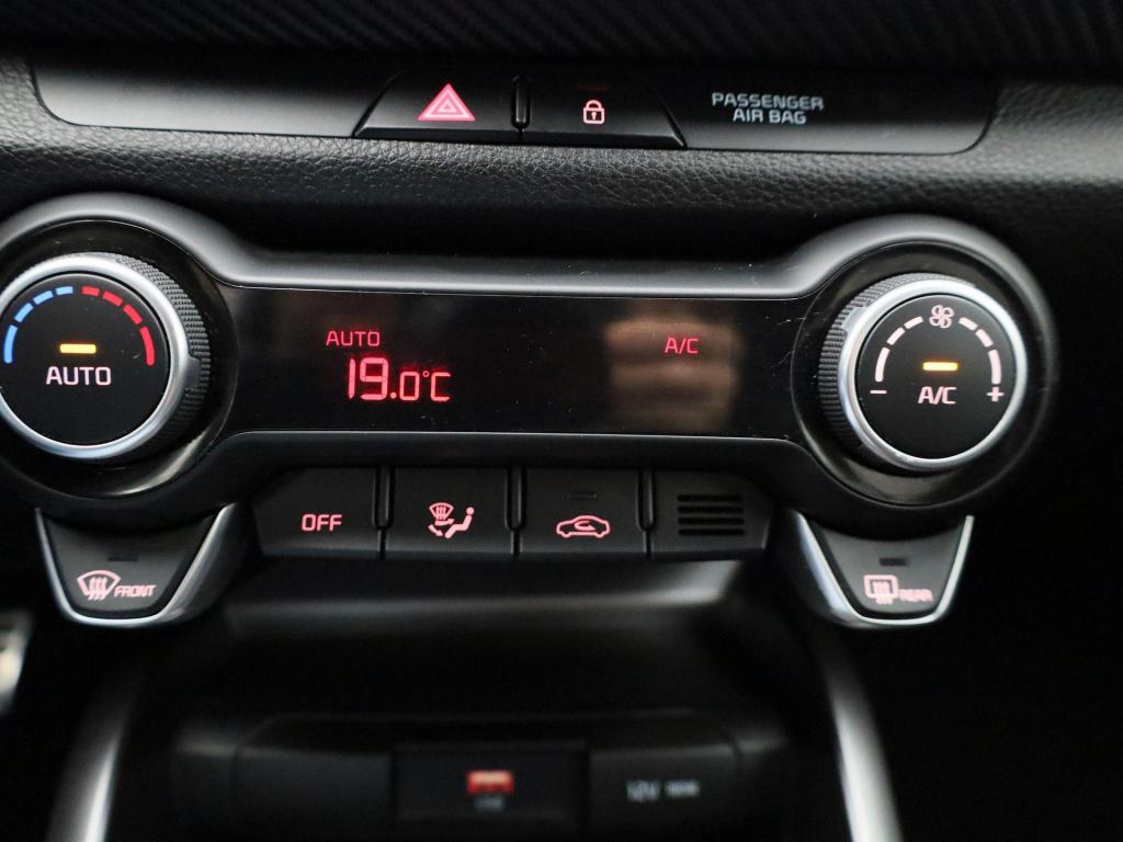 Kia Stonic 1.0 t-gdi mhev gt-line | navigatie | apple carplay/ android auto