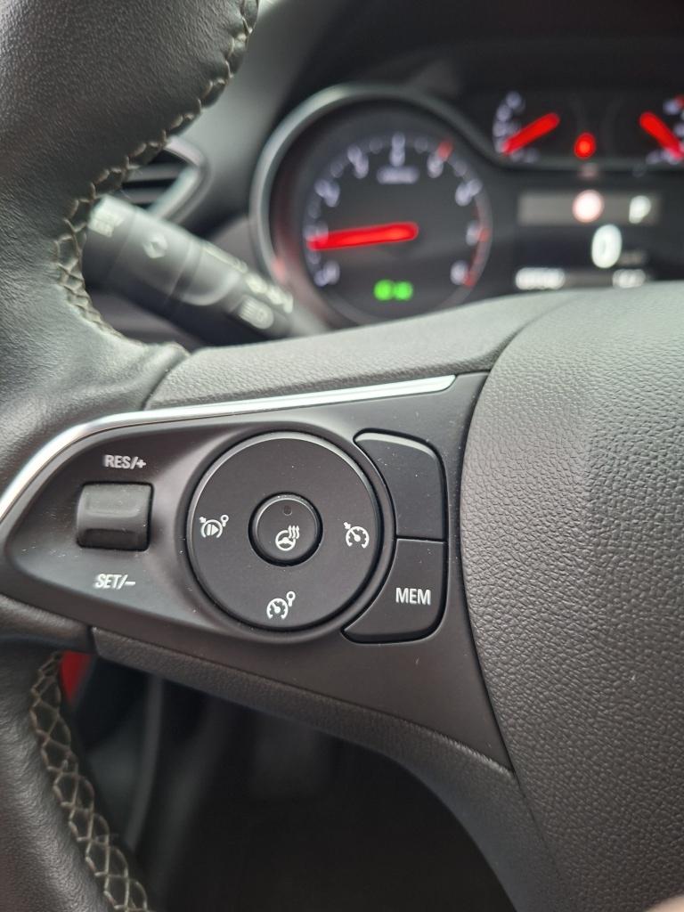 Opel Crossland X 1.2 turbo gs