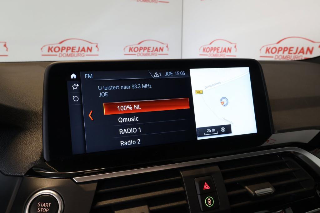 BMW X3 xdrive20i high executive nl auto, pano, trekhaak, stoelverw, led, el