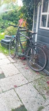 Cube Fiets (gratis)