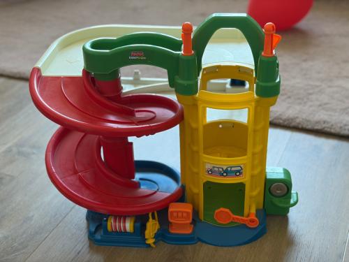 Speelgoed garage