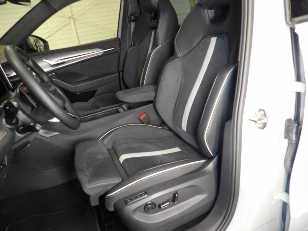 Skoda Kodiaq 1.5 tsi mhev 150pk dsg-7 sportline business 7zits