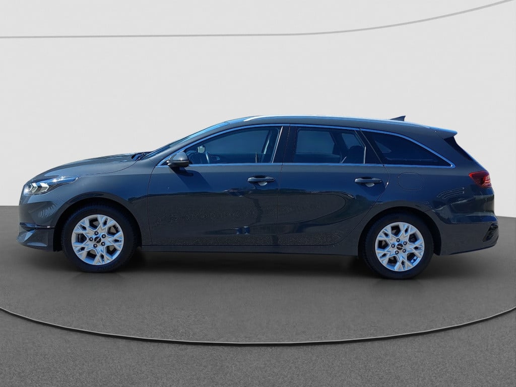 Kia Ceed Sportswagon 1.5 t-gdi dynamicline | trekhaak | parkeercamera | app