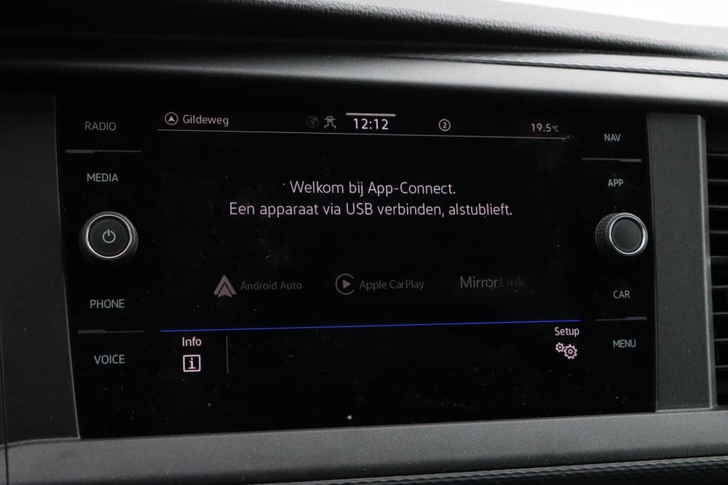 Volkswagen Transporter 2.0 tdi l2h1 28 comfortline 110pk