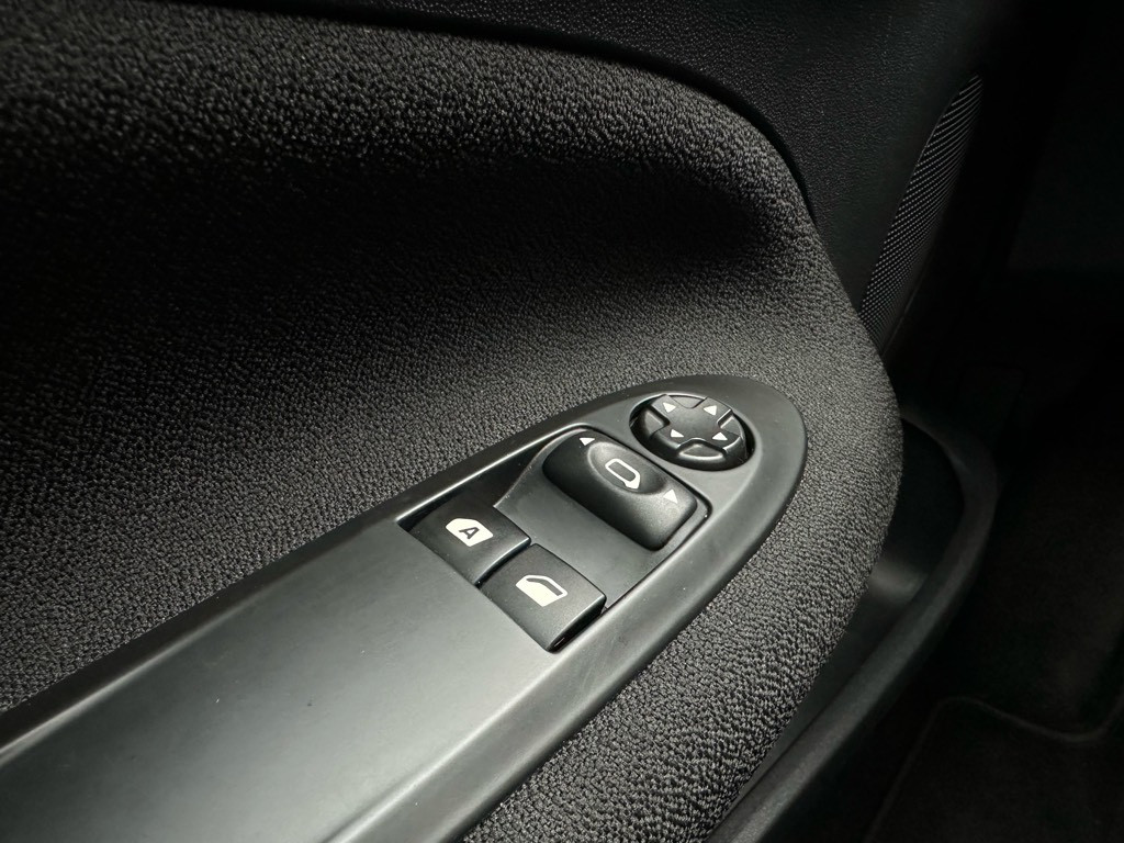 Citroen DS3 1.2 so chic // dealeronderhouden // 80.000km! //
