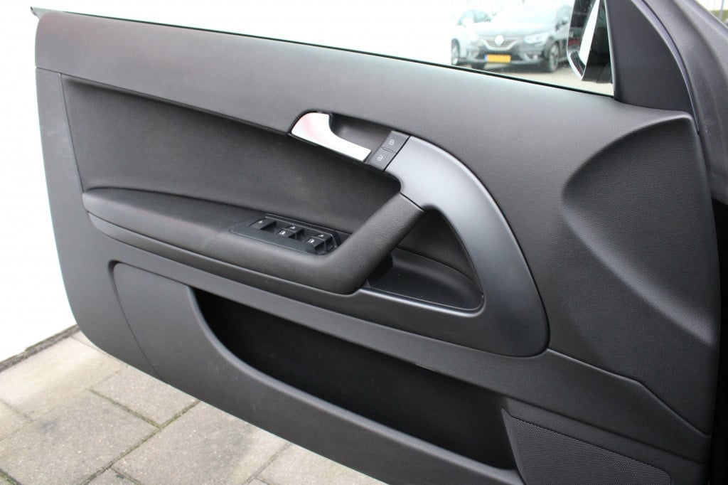 Audi A3 cabriolet 1.8 tfsi attraction