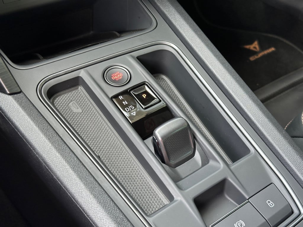 Cupra Formentor 1.5 tsi 150pk dsg | adapt. cruise | carplay | camera | dode