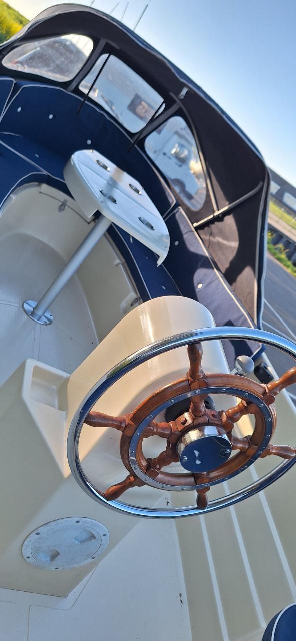 Corsiva 490 classic met motor en trailer