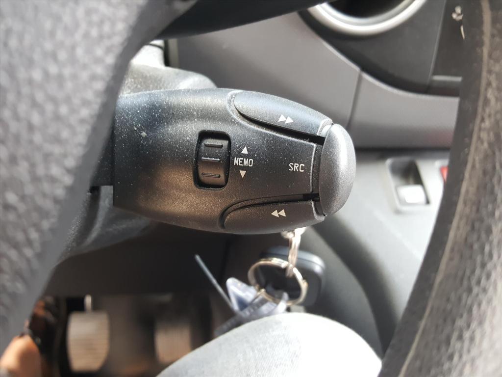 Citroen Berlingo 1.6 100pk benzine 3p navigatie | apple carplay | achterdeu