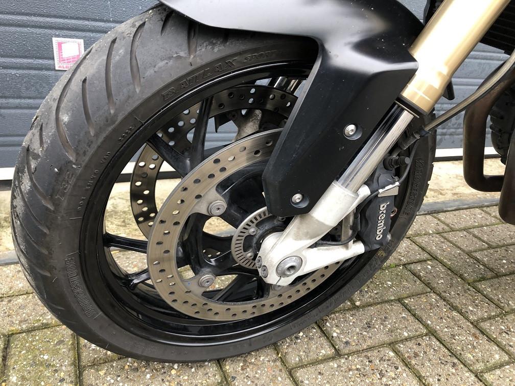 BMW F800R uit 2016 van 1e eig met 42 dkm, ABS, sportdemper, rijklaar €5750