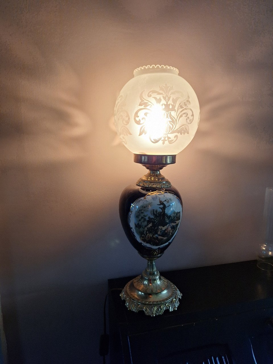 Bijzonder fraaie lamp