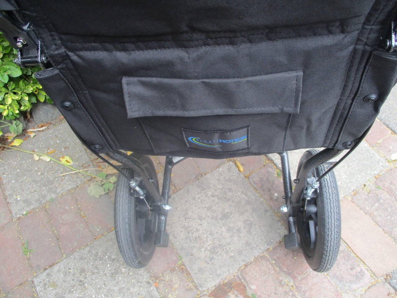 Compacte rolstoel met handremmen te koop