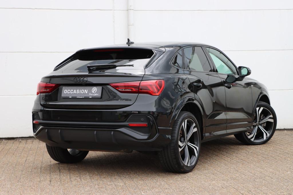 Audi Q3 sportback 45 tfsi e s edition 245pk s tronic | soh 94% |
