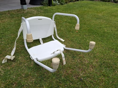 Opvouwbaar kinderstoeltje voor aan tafel