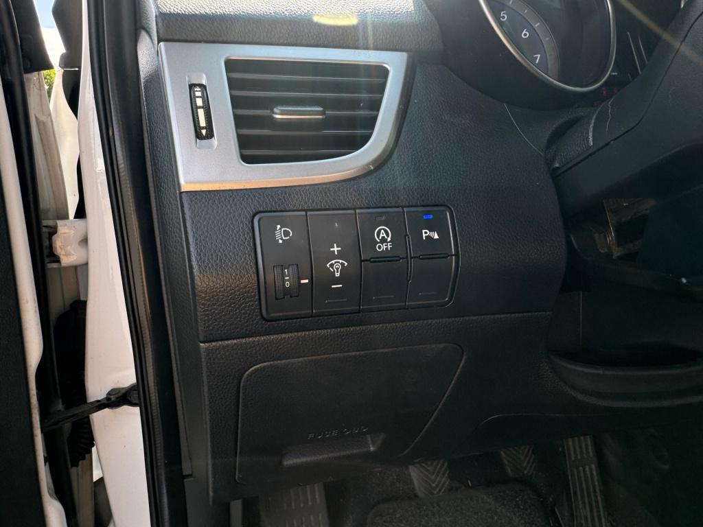 Hyundai I 30 blue 1.6 gdi i-vision redline * airco * nieuwe apk * camera * 